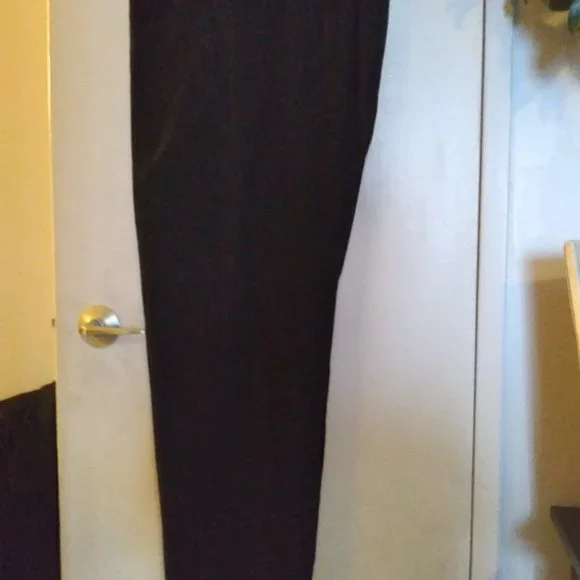 Pennington's - Picture 3 of 3